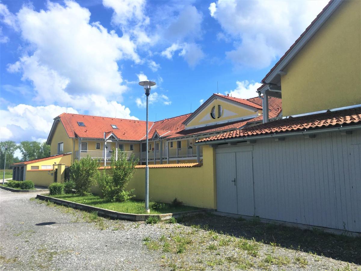 Lipno - Seepark Residence Horní Planá Exterior foto